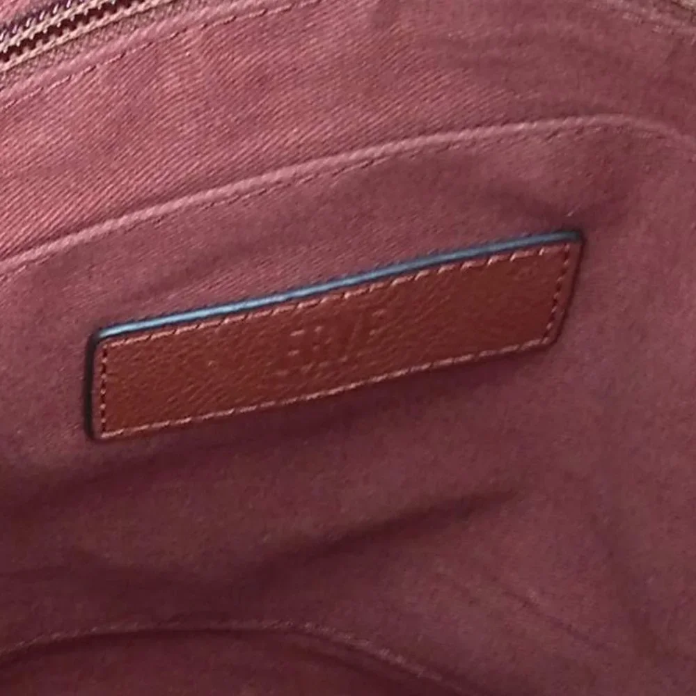 Frye bucket hobo